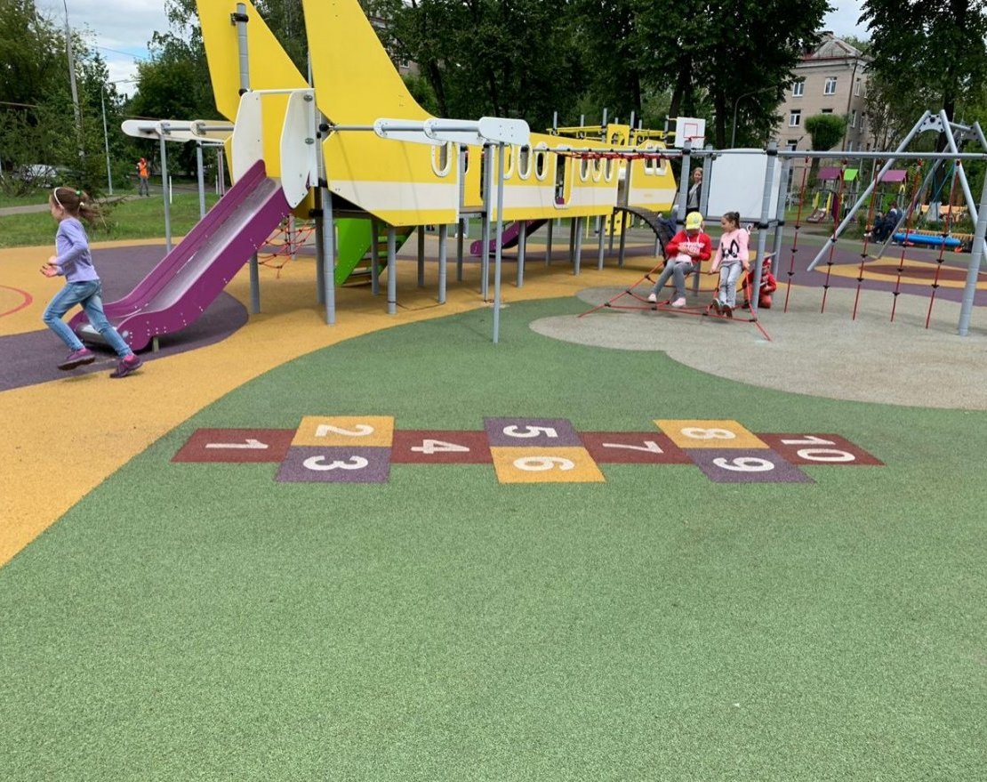 Бесшовное резиновое покрытие TORUDA Eco Sandwich SBR с укладкой - вид 2