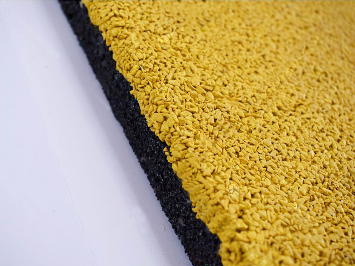 Резиновая плитка Gym EPDM 990х990 (30мм) с рельефным основанием - вид 2